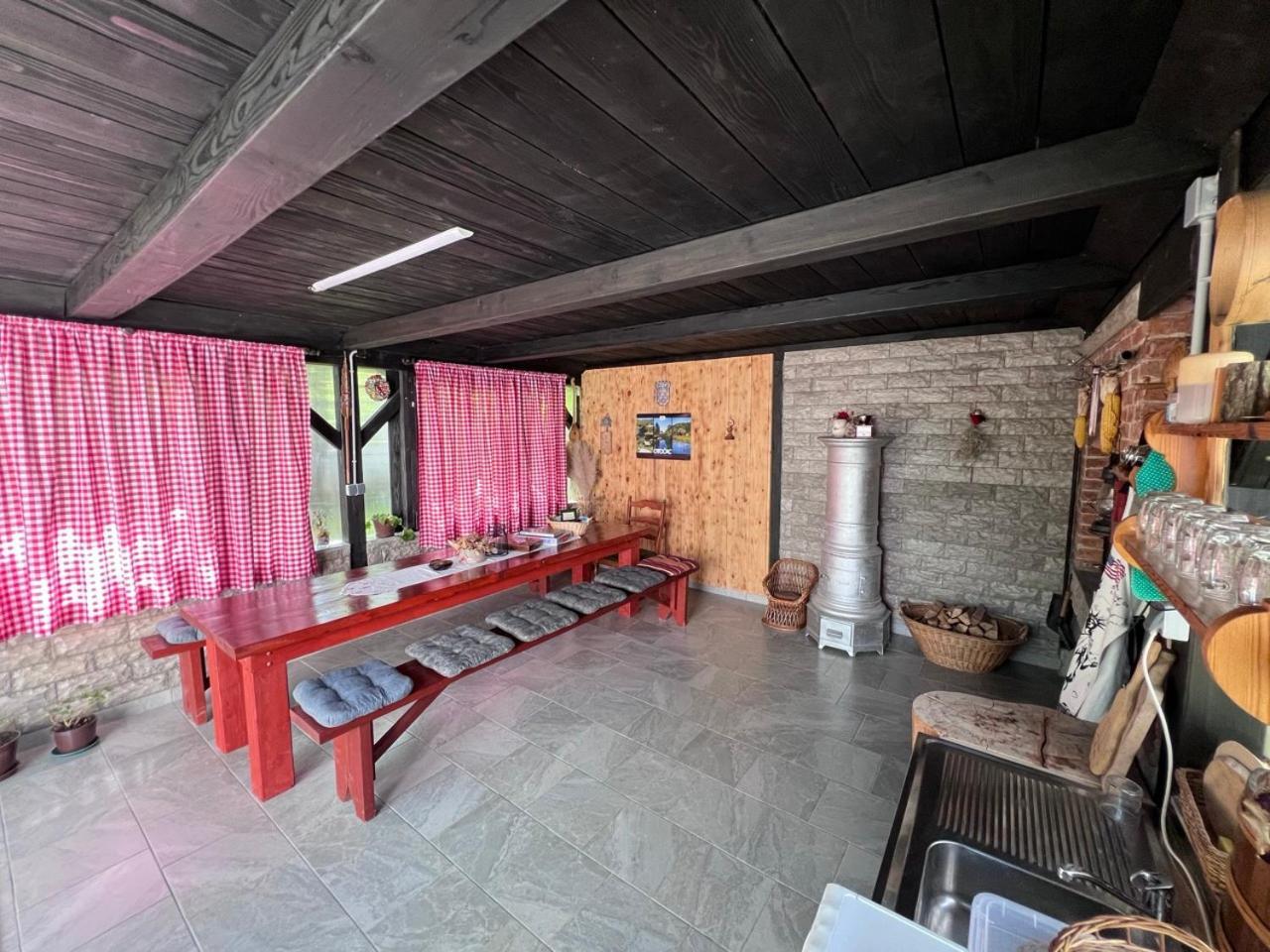 Apartments Fuma Оточац Экстерьер фото